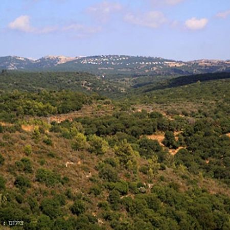 Between Sunrise And Sunset Suites Ya'ara Bagian luar foto