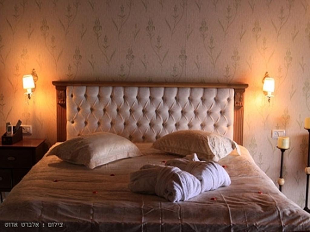 Between Sunrise And Sunset Suites Ya'ara Bagian luar foto