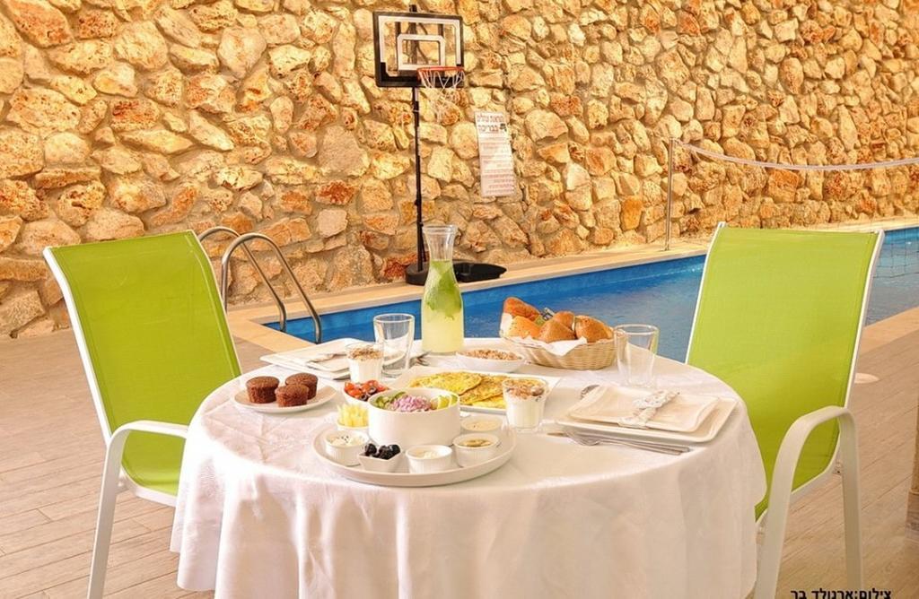 Between Sunrise And Sunset Suites Ya'ara Bagian luar foto