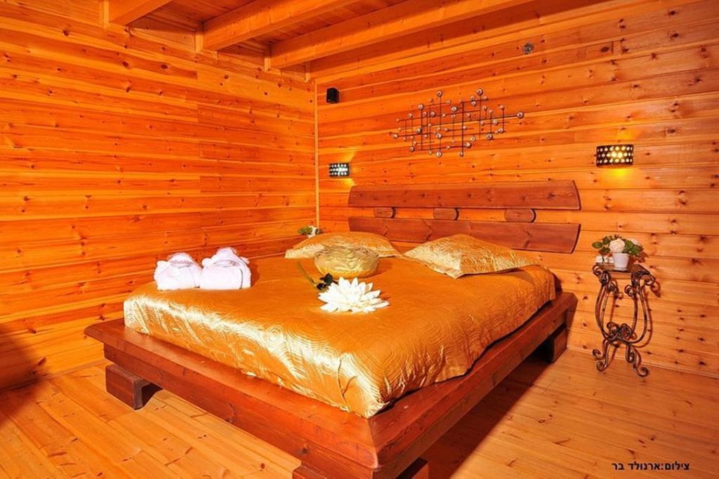 Between Sunrise And Sunset Suites Ya'ara Bagian luar foto