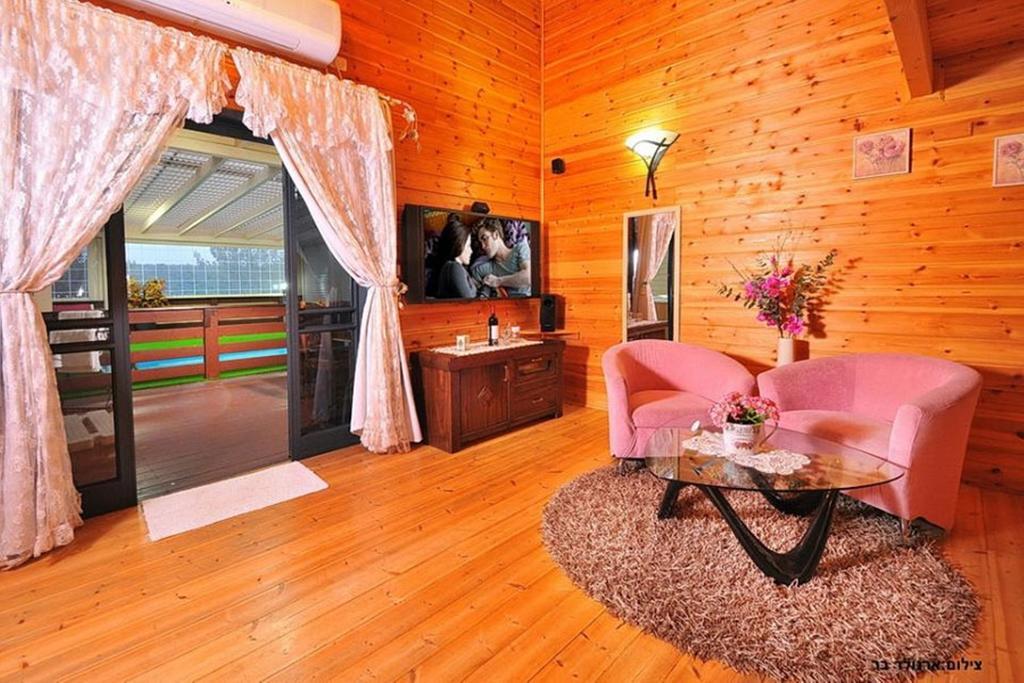 Between Sunrise And Sunset Suites Ya'ara Bagian luar foto