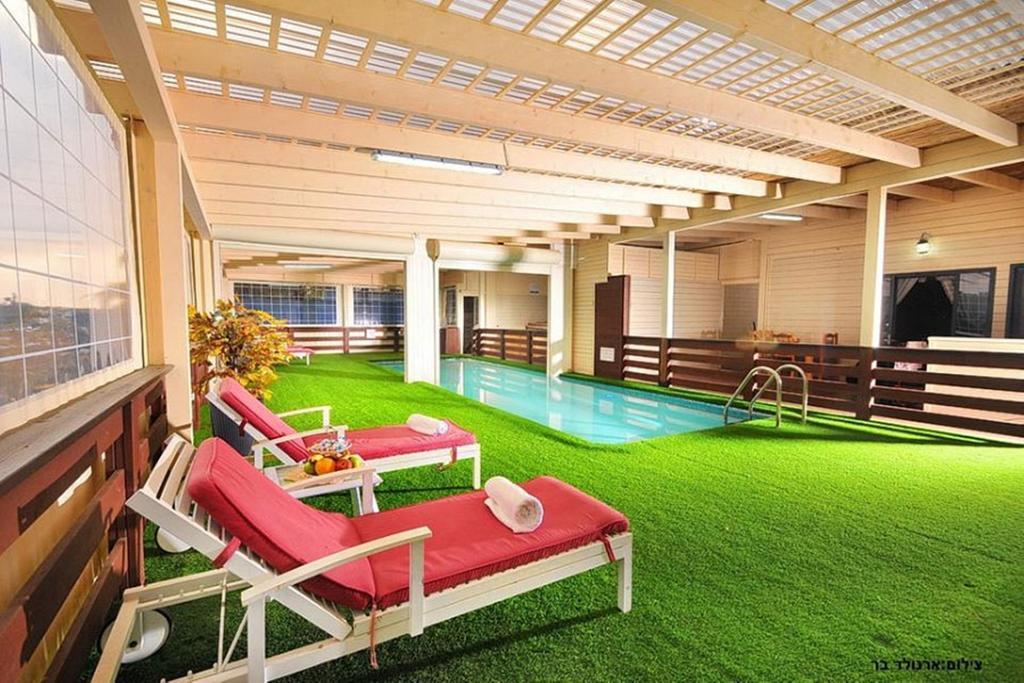 Between Sunrise And Sunset Suites Ya'ara Bagian luar foto