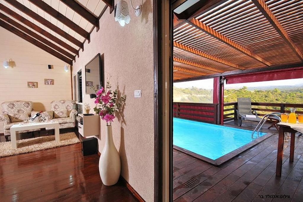 Between Sunrise And Sunset Suites Ya'ara Bagian luar foto